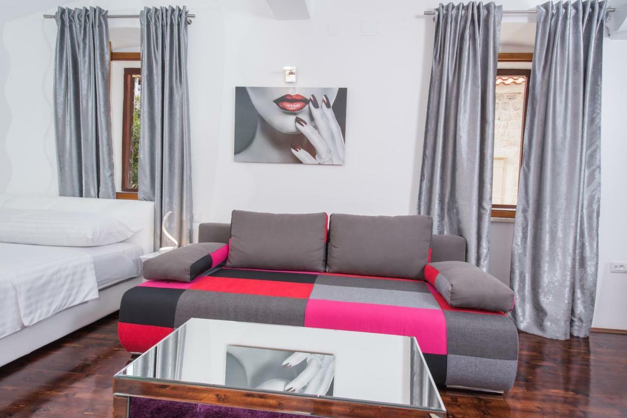 Studio Apartment Lena Kaštela Esterno foto