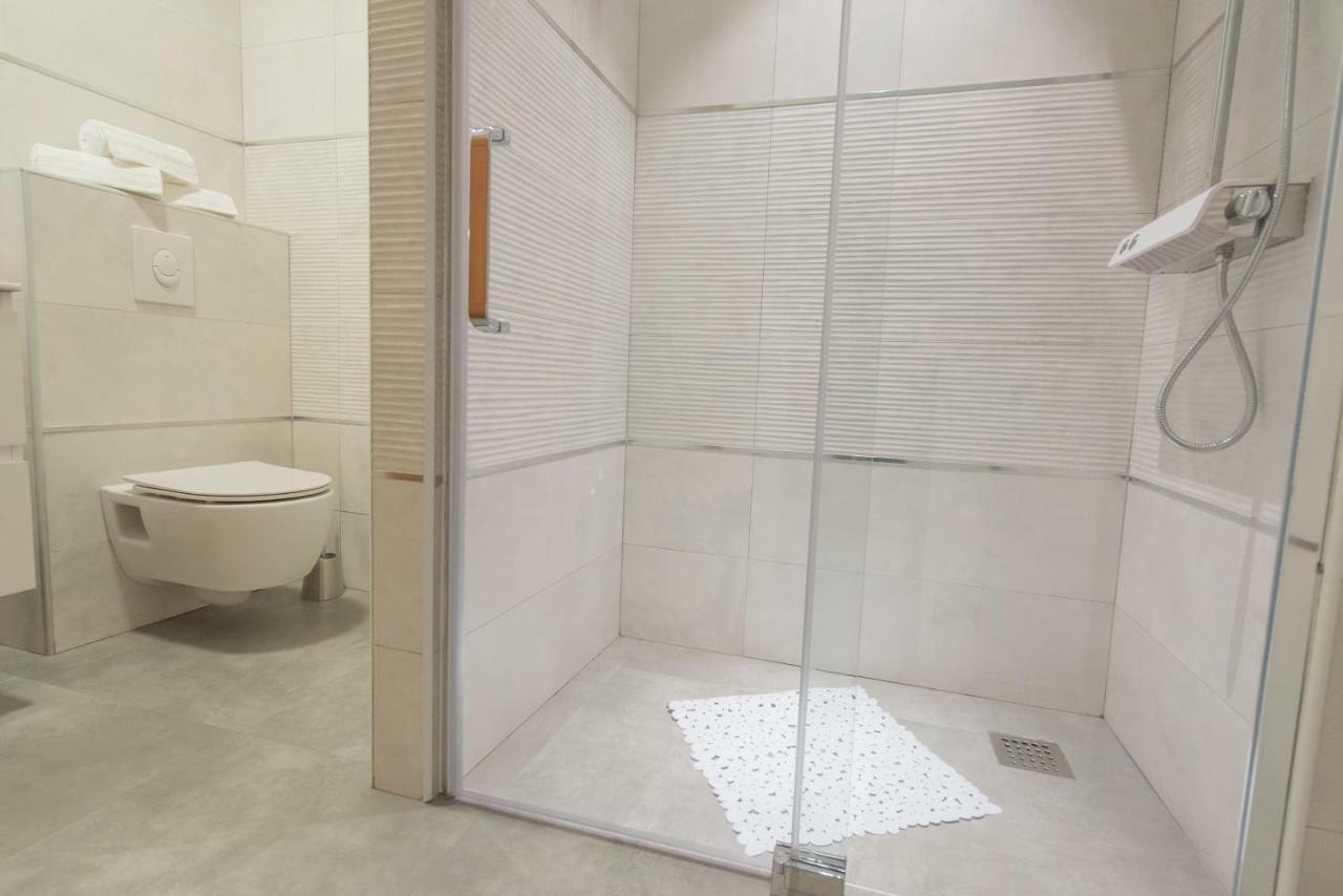 Studio Apartment Lena Kaštela Esterno foto