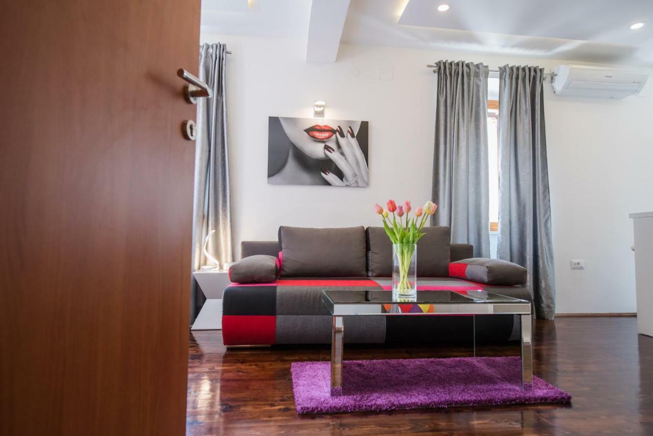Studio Apartment Lena Kaštela Esterno foto
